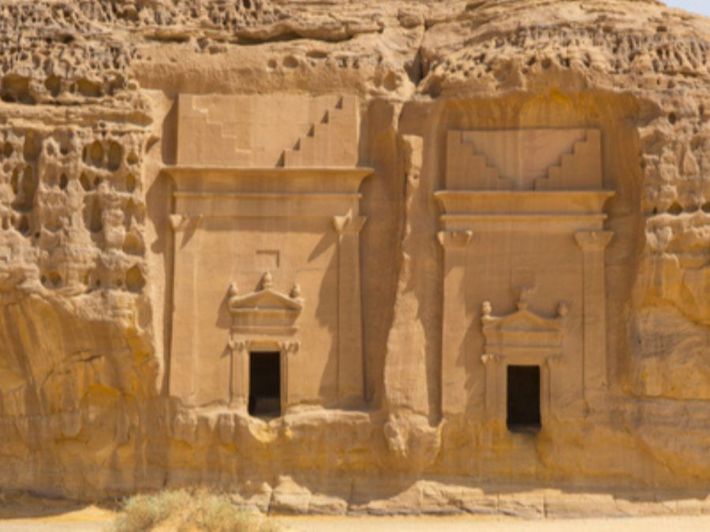 نشرة أخبار قوم عاد الأخيرة